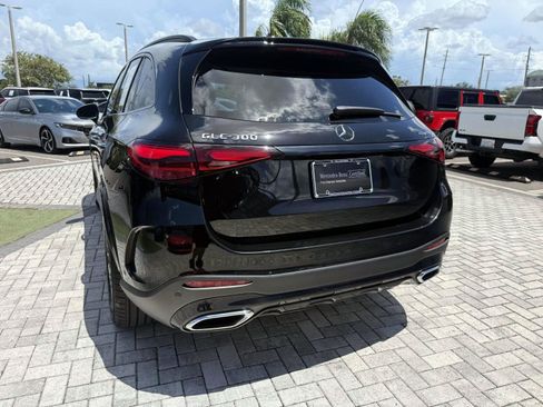 Certified 2026 Mercedes-Benz GLC 300 4MATIC image 9