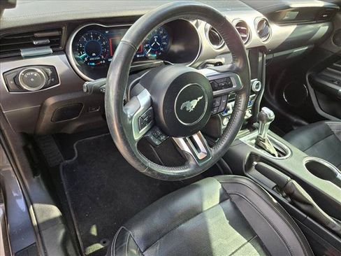 Used 2021 Ford Mustang GT Premium w/ Equipment Group 401A RWD image 10