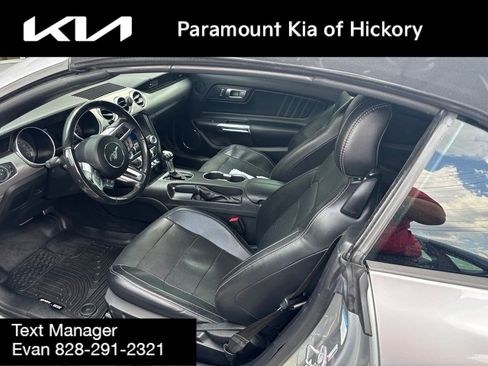 Used 2020 Ford Mustang GT Premium RWD image 6
