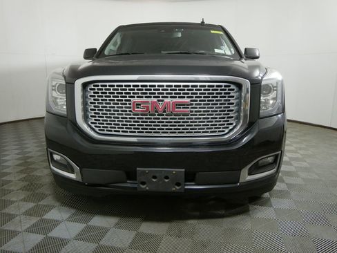 Used 2017 GMC Yukon XL Denali w/ Open Road Package image 9
