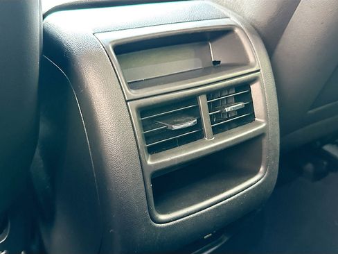 Used 2019 Cadillac XT5 Luxury FWD image 26