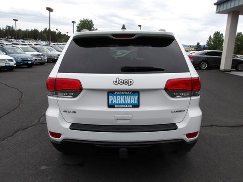 Used 2014 Jeep Grand Cherokee Laredo w/ Quick Order Package 23E AWD/4WD image 4