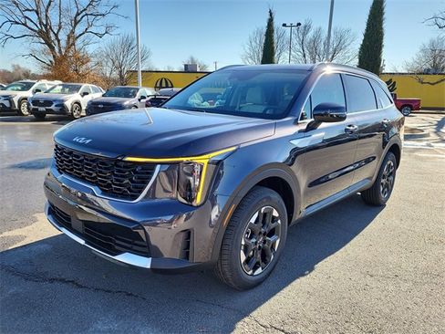 New 2026 Kia Sorento S image 9