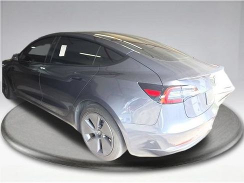 Used 2023 Tesla Model 3 Standard Range RWD image 8