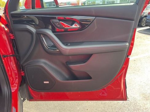 Used 2023 Chevrolet Blazer RS image 37