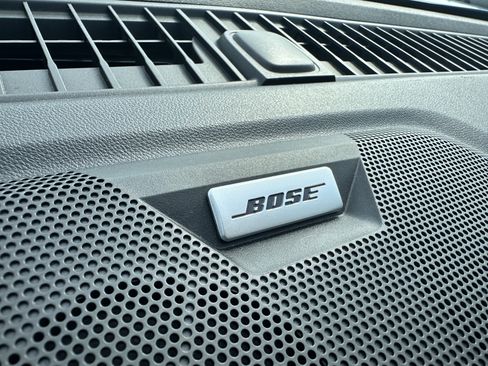 Used 2023 Chevrolet Colorado LT w/ LT Convenience Package III image 15