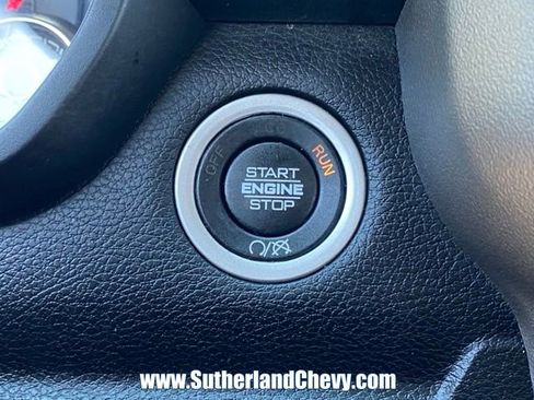Used 2024 RAM 2500 Big Horn AWD/4WD image 30