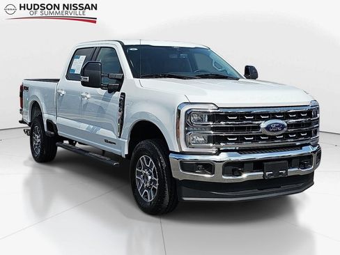 Used 2024 Ford F250 Lariat w/ FX4 Off-Road Package AWD/4WD image 1