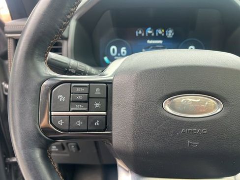 Used 2023 Ford Expedition Platinum image 29