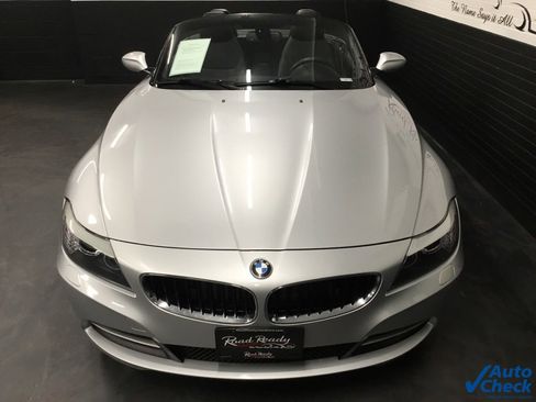 Used 2012 BMW Z4 sDrive28i image 4