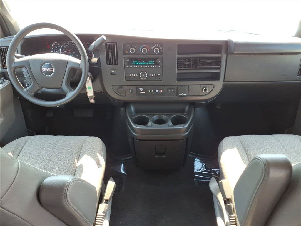 Used 2025 GMC Savana 3500 LT w/ LT Preferred Equipment Group RWD image 27