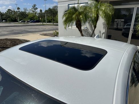 Certified 2023 Honda Accord EX image 10