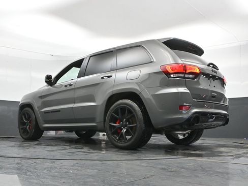 Used 2019 Jeep Grand Cherokee SRT image 50