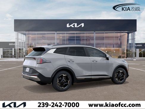 New 2026 Kia Sportage EX w/ EX Panorama Roof Package image 6
