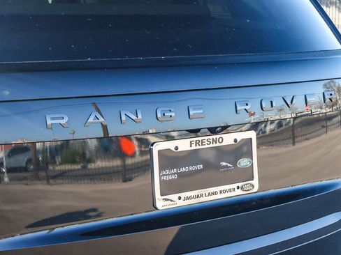 New 2026 Land Rover Range Rover SE image 11
