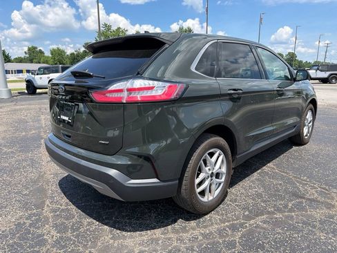 Used 2024 Ford Edge SEL w/ Cargo Accessory Package AWD/4WD image 12