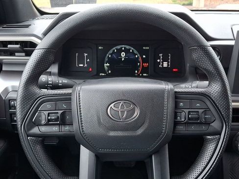 Used 2025 Toyota Tacoma SR5 image 19