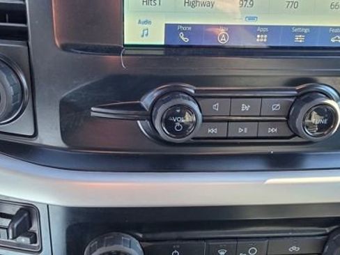 Used 2023 Ford F150 XLT w/ Trailer Tow Package image 21