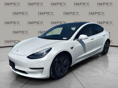 Used 2020 Tesla Model 3 Standard Range Plus RWD image 1