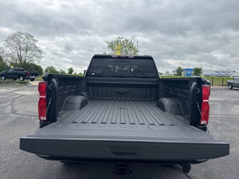 New 2026 Chevrolet Silverado 2500 High Country w/ Midnight Edition AWD/4WD image 7