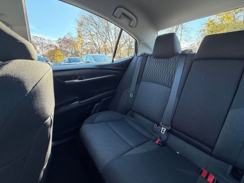 Used 2025 Toyota Camry LE image 38