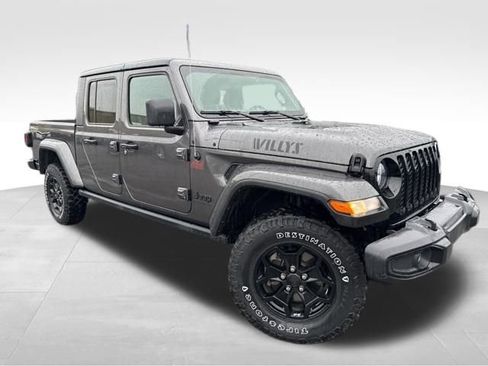 Used 2021 Jeep Gladiator Willys image 1
