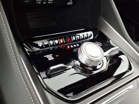 New 2026 Jeep Grand Wagoneer Summit w/ Premium Group III AWD/4WD image 9