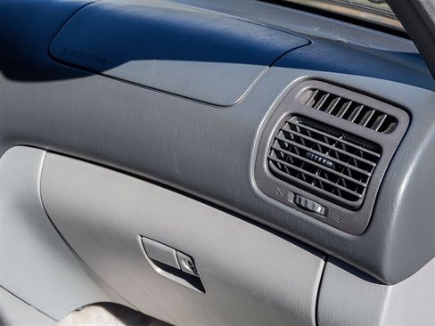 Used 1999 Toyota Land Cruiser image 20