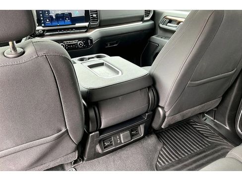Used 2025 Chevrolet Silverado 2500 LT w/ Convenience Package AWD/4WD image 34