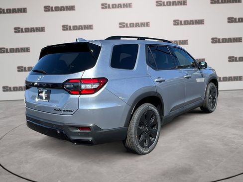 New 2026 Honda Pilot Black Edition image 5