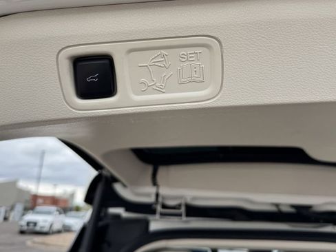Used 2022 Lincoln Navigator Black Label AWD/4WD image 10