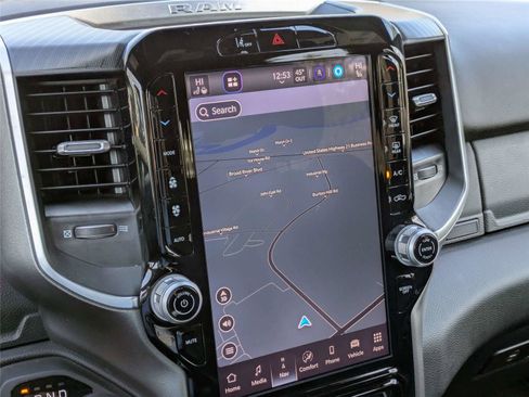 Used 2025 RAM 1500 Big Horn image 24