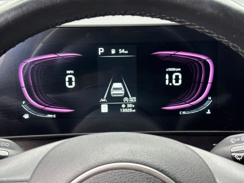 Used 2023 Kia Sportage EX image 18