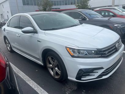 Used 2017 Volkswagen Passat 1.8T R-Line w/ R-Line Lighting Package