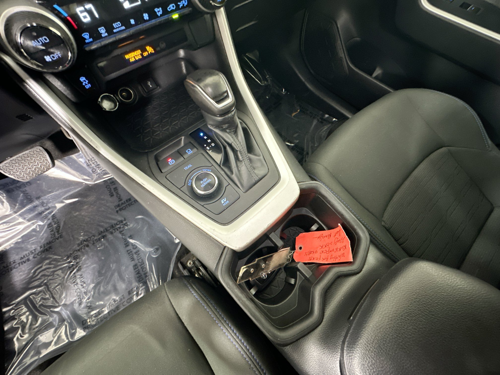 Certified 2022 Toyota RAV4 SE AWD/4WD image 22