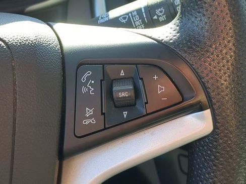 Used 2020 Chevrolet Sonic LT image 30