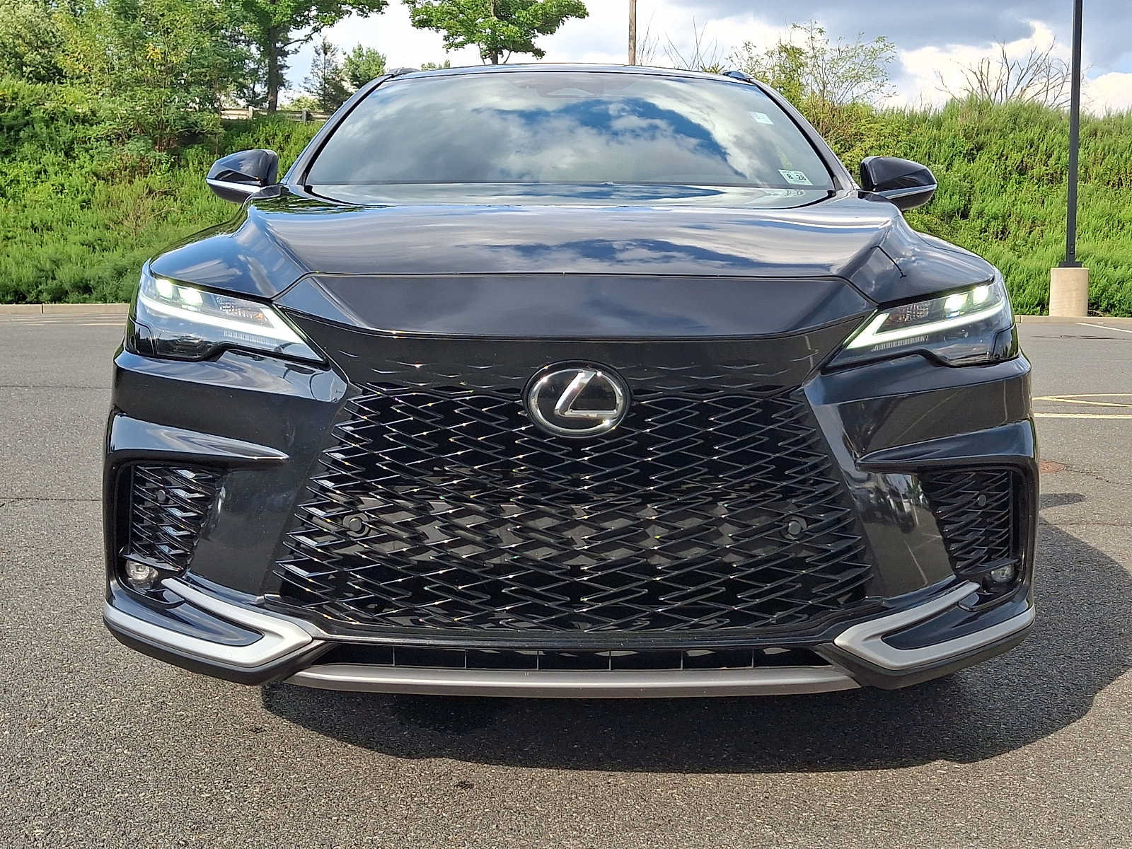 Used 2023 Lexus RX 350 F Sport w/ Accessory Package AWD/4WD image 2