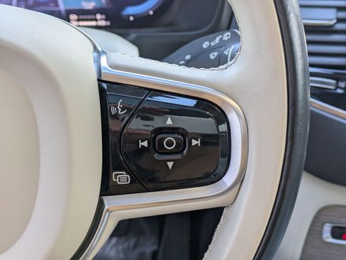 Used 2023 Volvo XC90 T8 Ultimate image 18