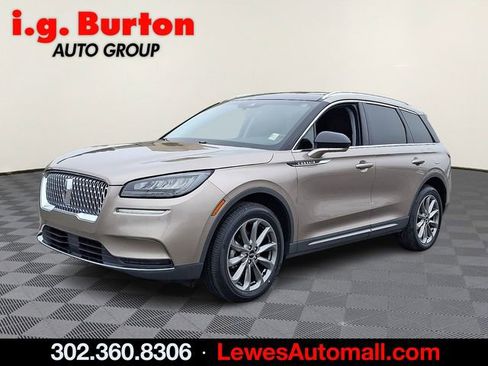 Used 2020 Lincoln Corsair AWD w/ Premium Package image 3