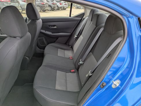 Used 2023 Nissan Sentra SV image 9