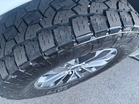 Used 2020 Ford F150 XLT w/ Equipment Group 302A Luxury AWD/4WD image 47