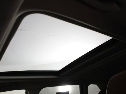 Used 2019 Subaru Forester Touring w/ Popular Package #3 image 14