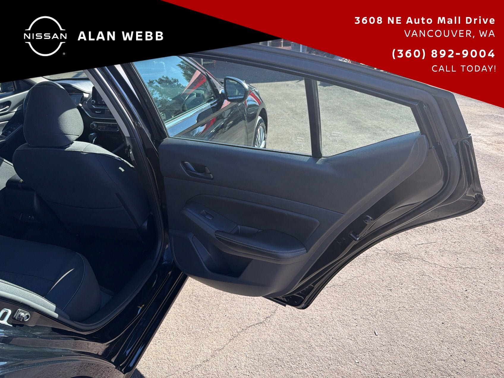 Used 2024 Nissan Altima 2.5 SV AWD/4WD image 22