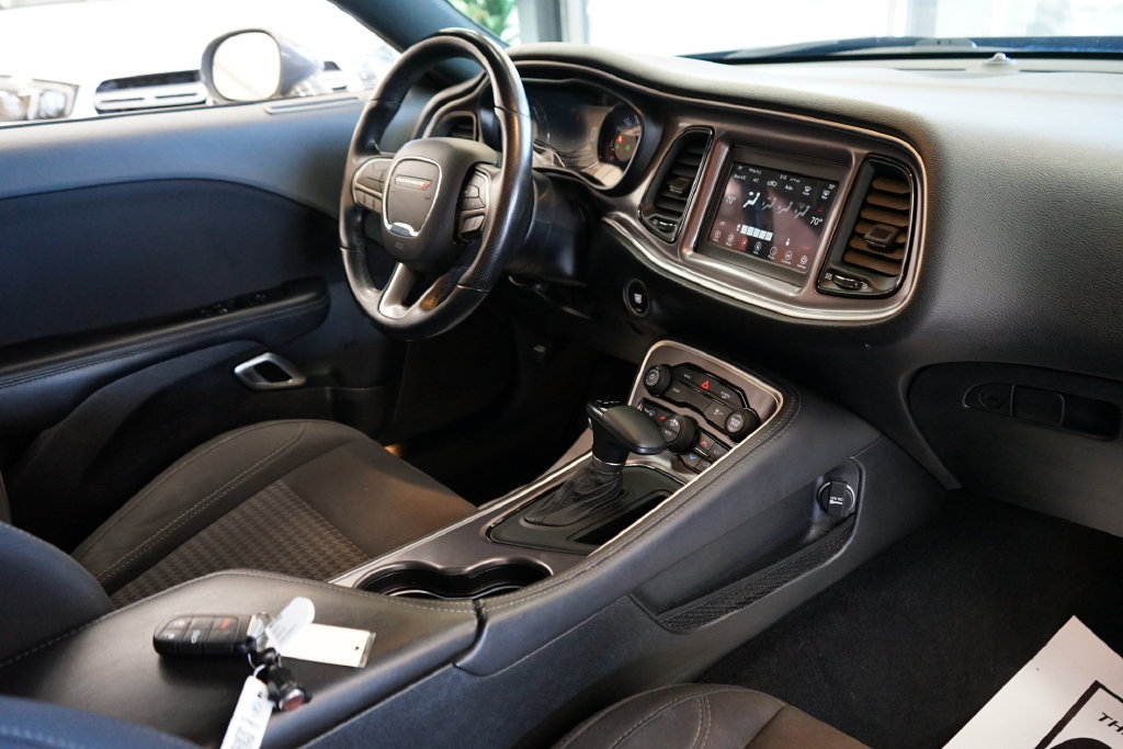 Used 2019 Dodge Challenger SXT w/ Blacktop Package RWD image 9