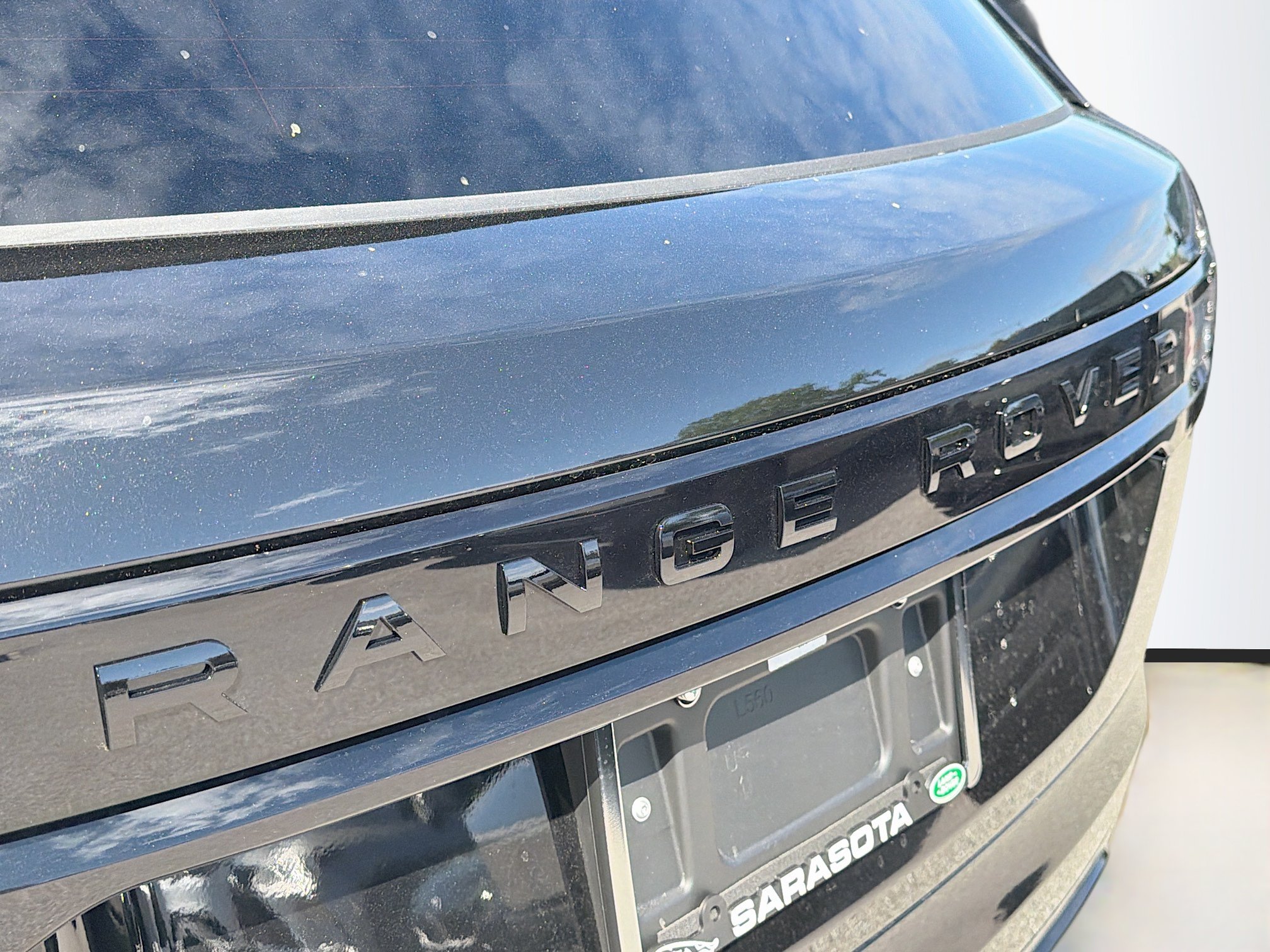 New 2026 Land Rover Range Rover Velar Dynamic SE AWD/4WD image 11