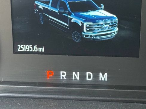 Used 2024 Ford F250 XL w/ STX Appearance Package AWD/4WD image 4