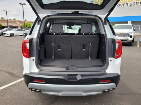 Used 2023 GMC Acadia SLT FWD image 28