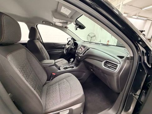 Certified 2022 Chevrolet Equinox LT image 30
