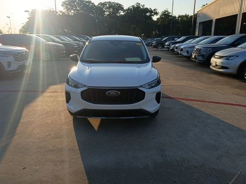 Used 2025 Ford Escape Active FWD image 5