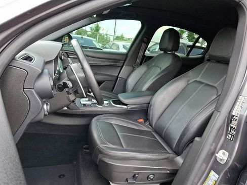 Used 2022 Alfa Romeo Stelvio Sprint image 24